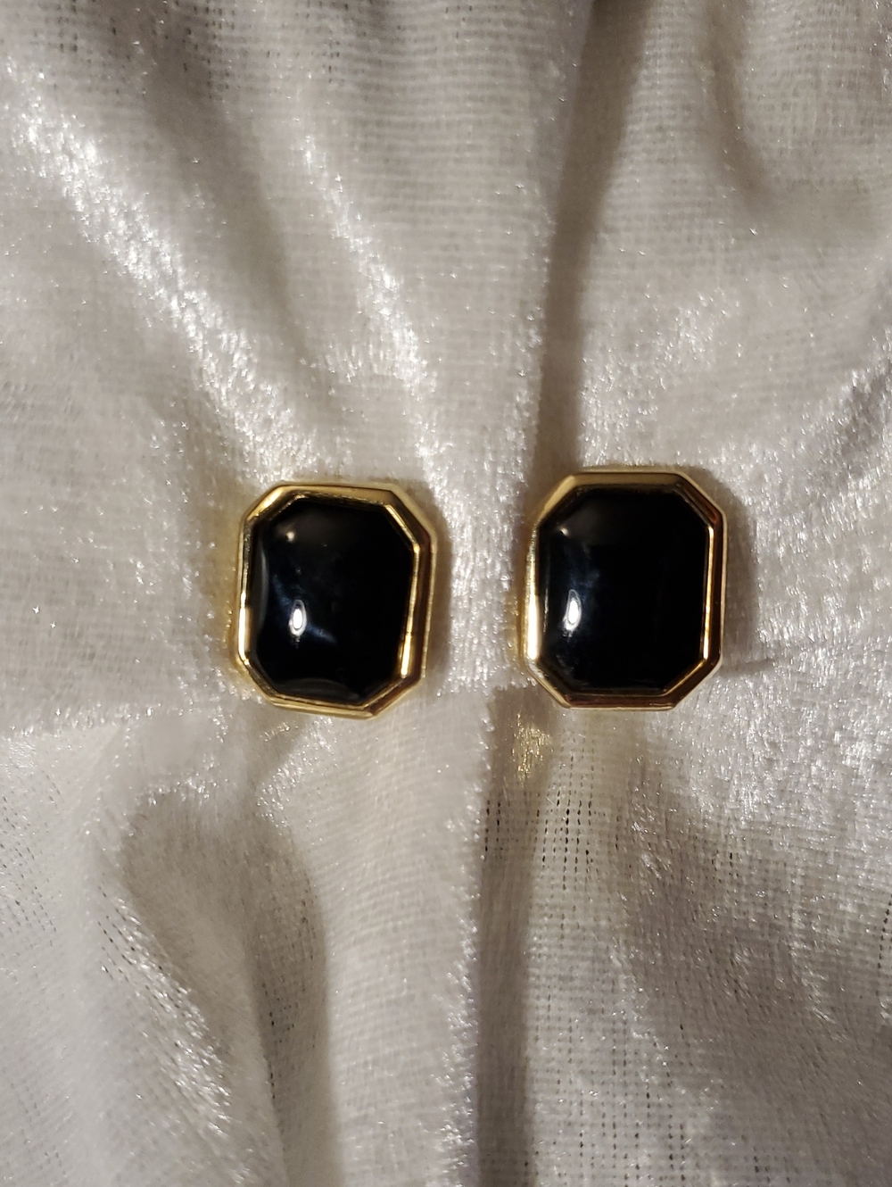 Vintage CHRISTIAN DIOR Signed CLIP ON GOLD BLACK ONYX Earrings - Picture 2 of 10